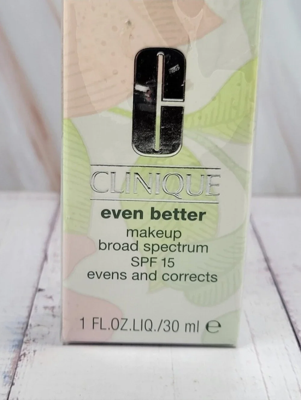 Clinique Even Better Makeup Foundation Broad Spectrum SPF 15 BNIB